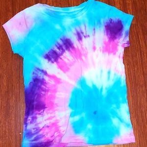Girls tie dye tee - size 7/8